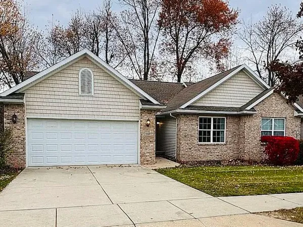 $327,900 | 1527 Nottingham Trail, Williamston, MI 48895