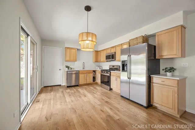 $439,000 | 6890 West Avenue, Hanover Park, IL 60133