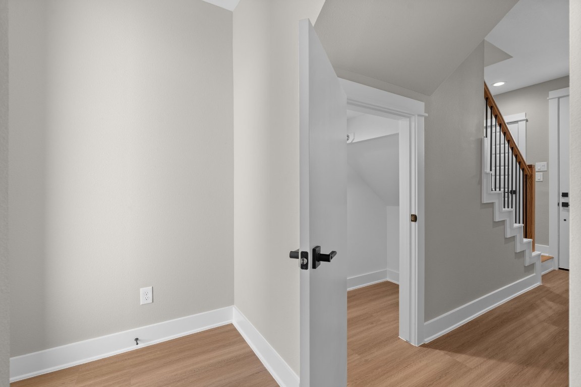 5826 Highland Sun Lane Houston, TX 77091 - Photo 7 of 42