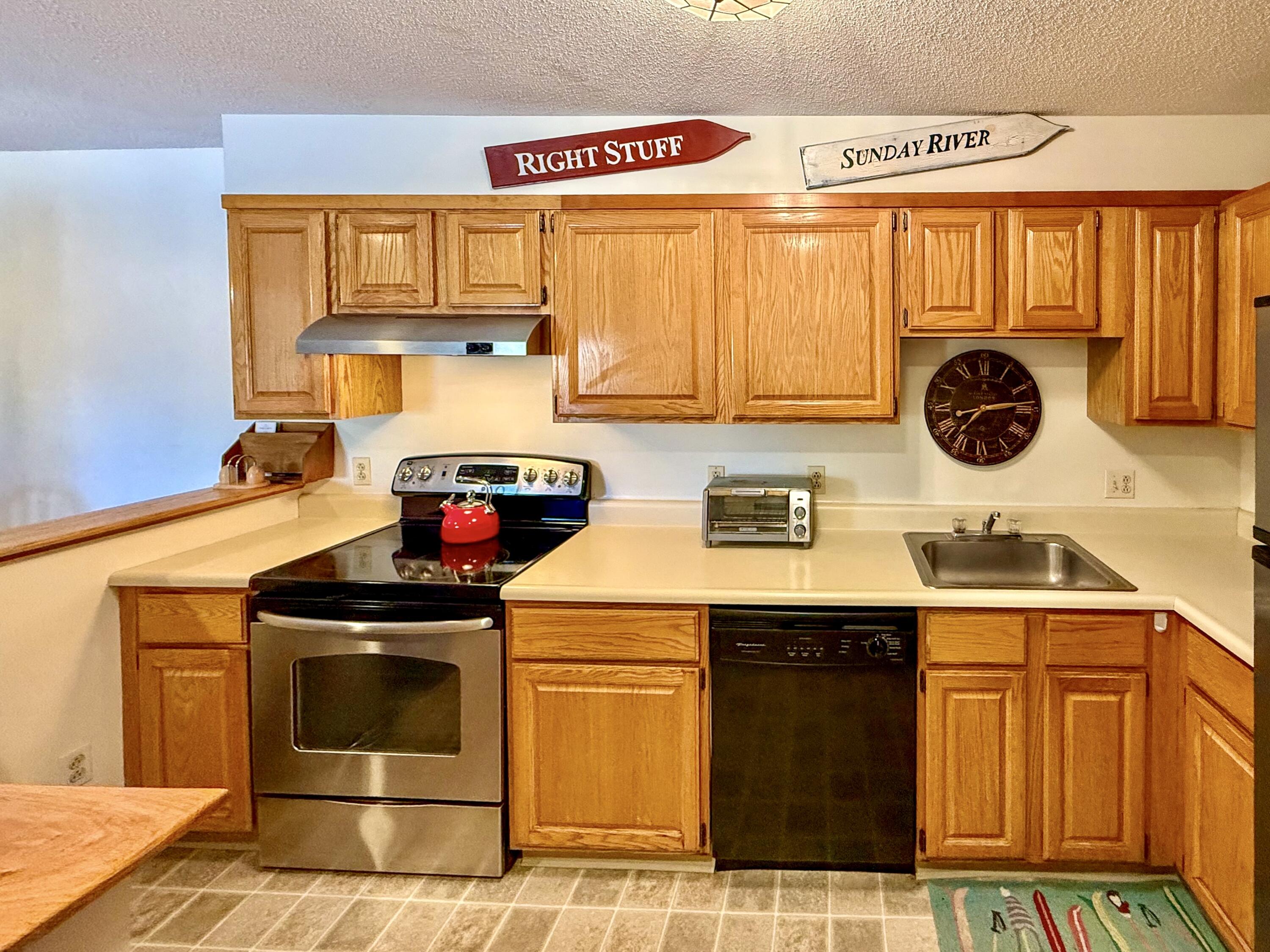 23 White Cap Village Road, Unit A202/203 Newry, ME 04261 - Photo 3 of 28 IMG_4751