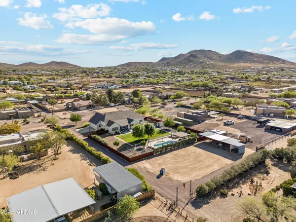 $1,340,000 | 716 West Maddock Road, Phoenix, AZ 85086