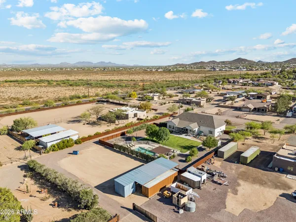 $1,340,000 | 716 West Maddock Road, Phoenix, AZ 85086