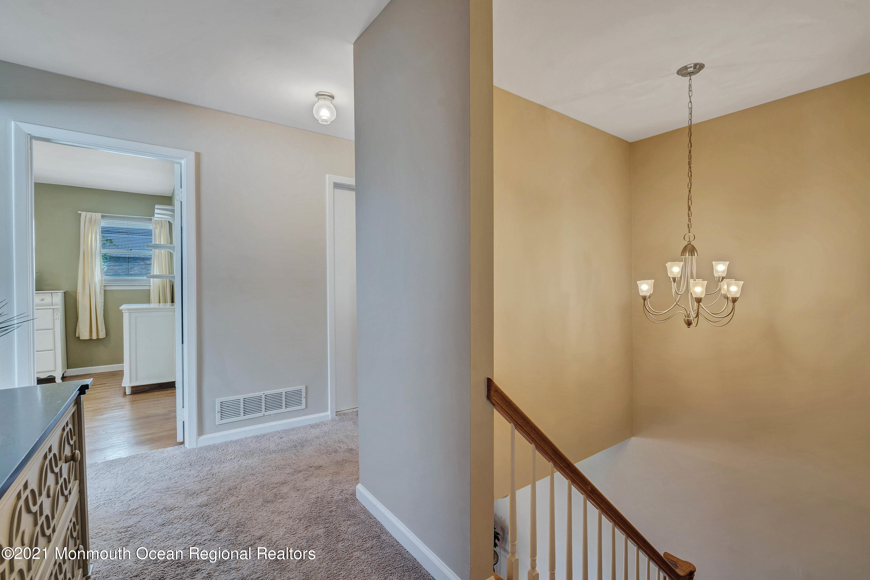 14 Tralee Road Hazlet, NJ 07730 - Photo 11 of 20 030_dsc01445