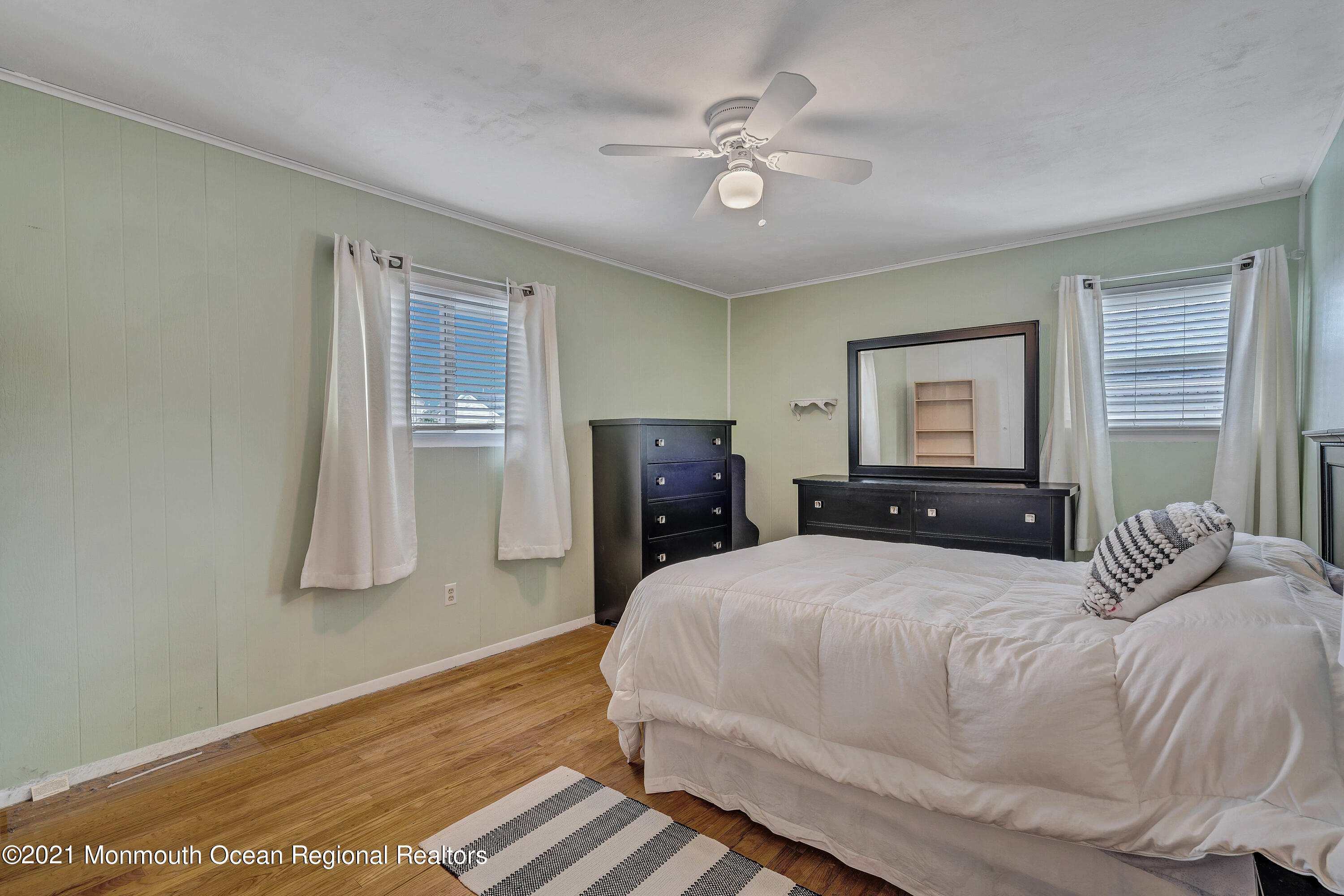 14 Tralee Road Hazlet, NJ 07730 - Photo 15 of 20 031_dsc01395