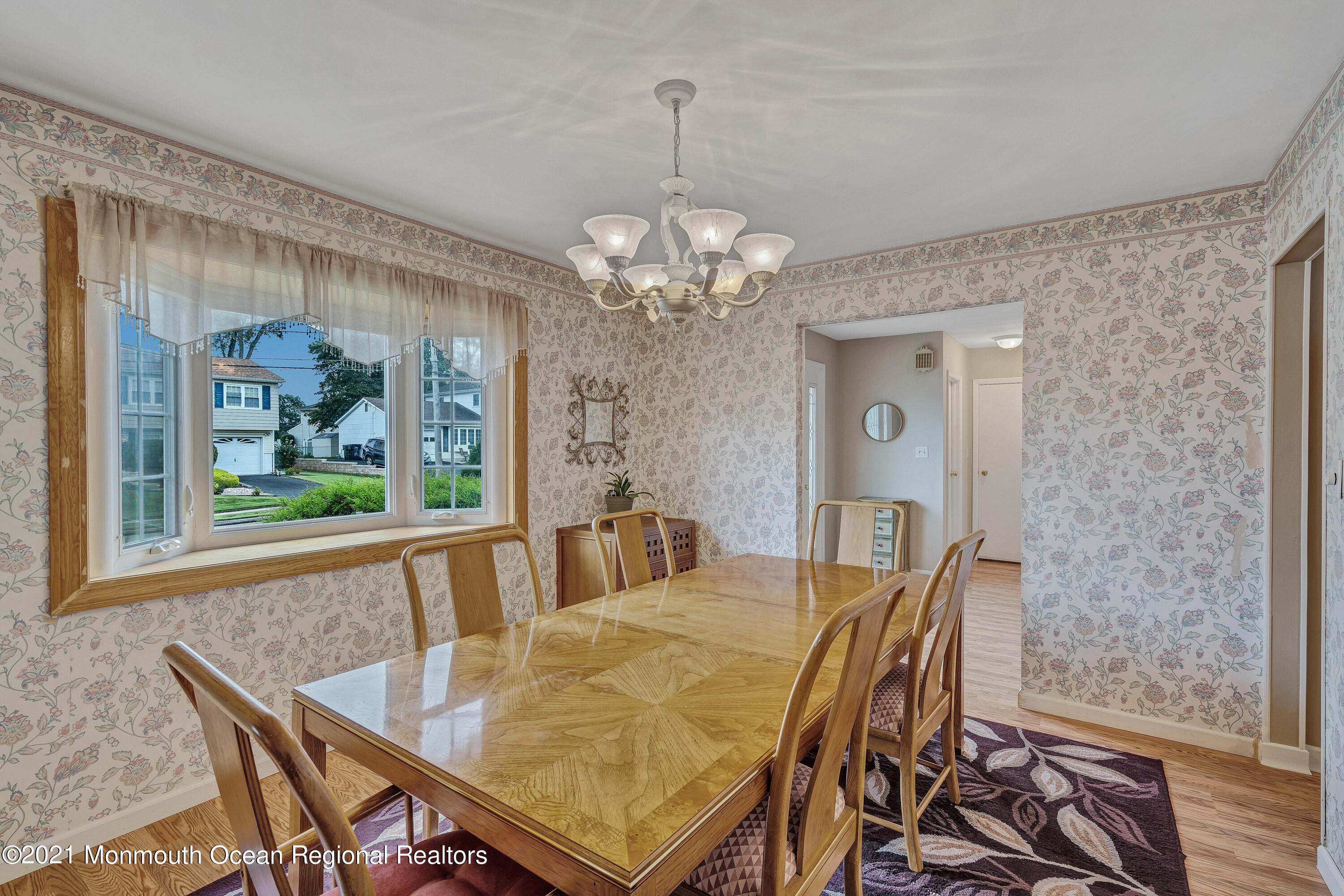 14 Tralee Road Hazlet, NJ 07730 - Photo 4 of 20 015_dsc01320