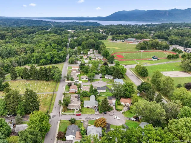 $455,000 | 17 Perry Road, Cornwall, NY 12518