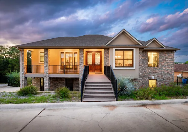 $795,000 | 21012 N Ridge, Lago Vista, TX 78645