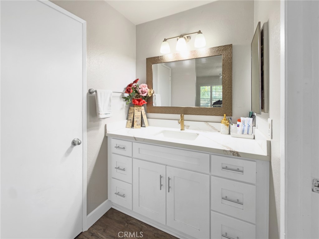 10262 Mandalay Court Riverside, CA 92503 - Photo 16 of 29