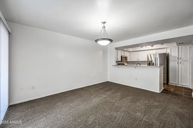 $1,900 | 1331 West Baseline Road, Unit 219, Mesa, AZ 85202