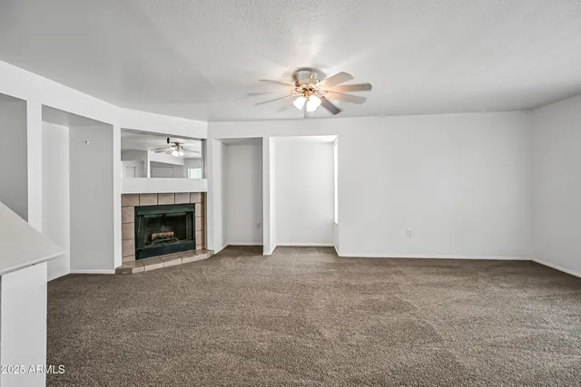 $1,900 | 1331 West Baseline Road, Unit 219, Mesa, AZ 85202