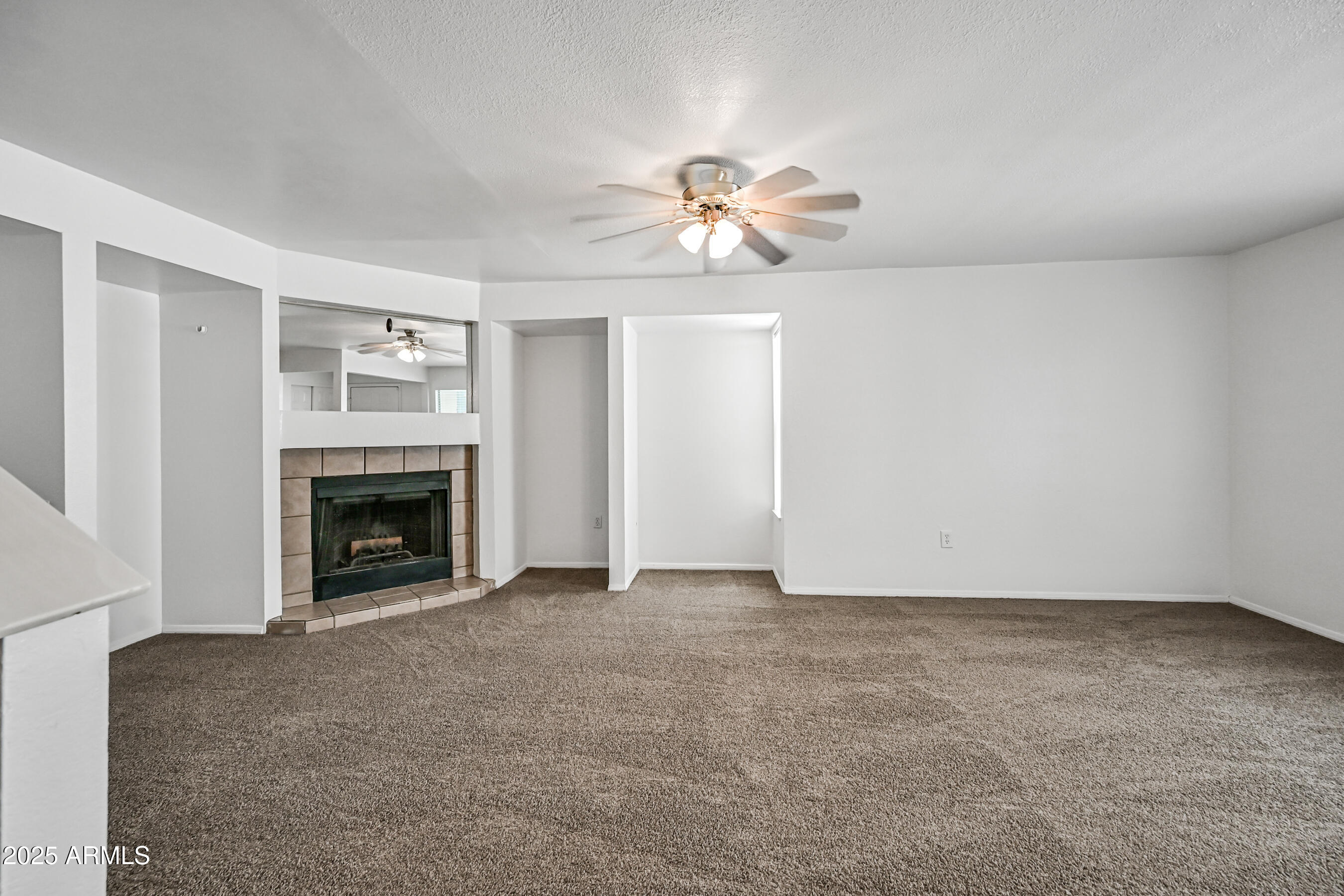 1331 West Baseline Road, Unit 219 Mesa, AZ 85202 - Photo 5 of 30 4-1331WBR219-ocupix