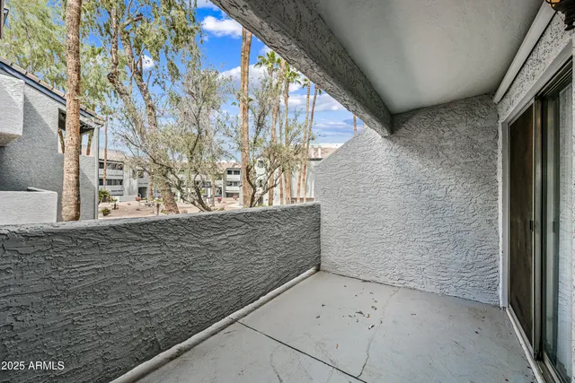 $1,900 | 1331 West Baseline Road, Unit 219, Mesa, AZ 85202