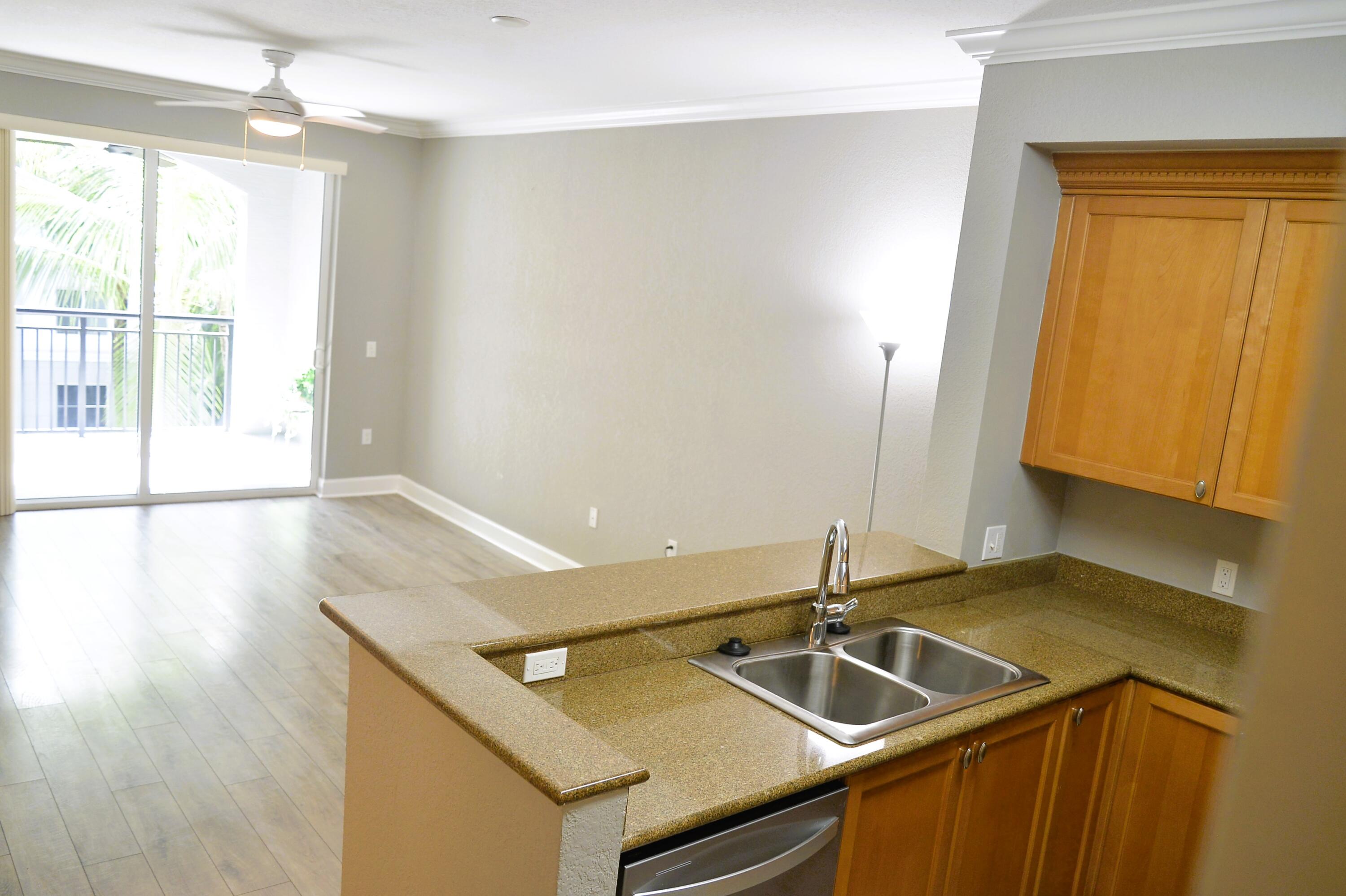 1660 Renaissance Commons Boulevard, Unit 2329 Boynton Beach, FL 33426 - Photo 7 of 34 _ROB0212