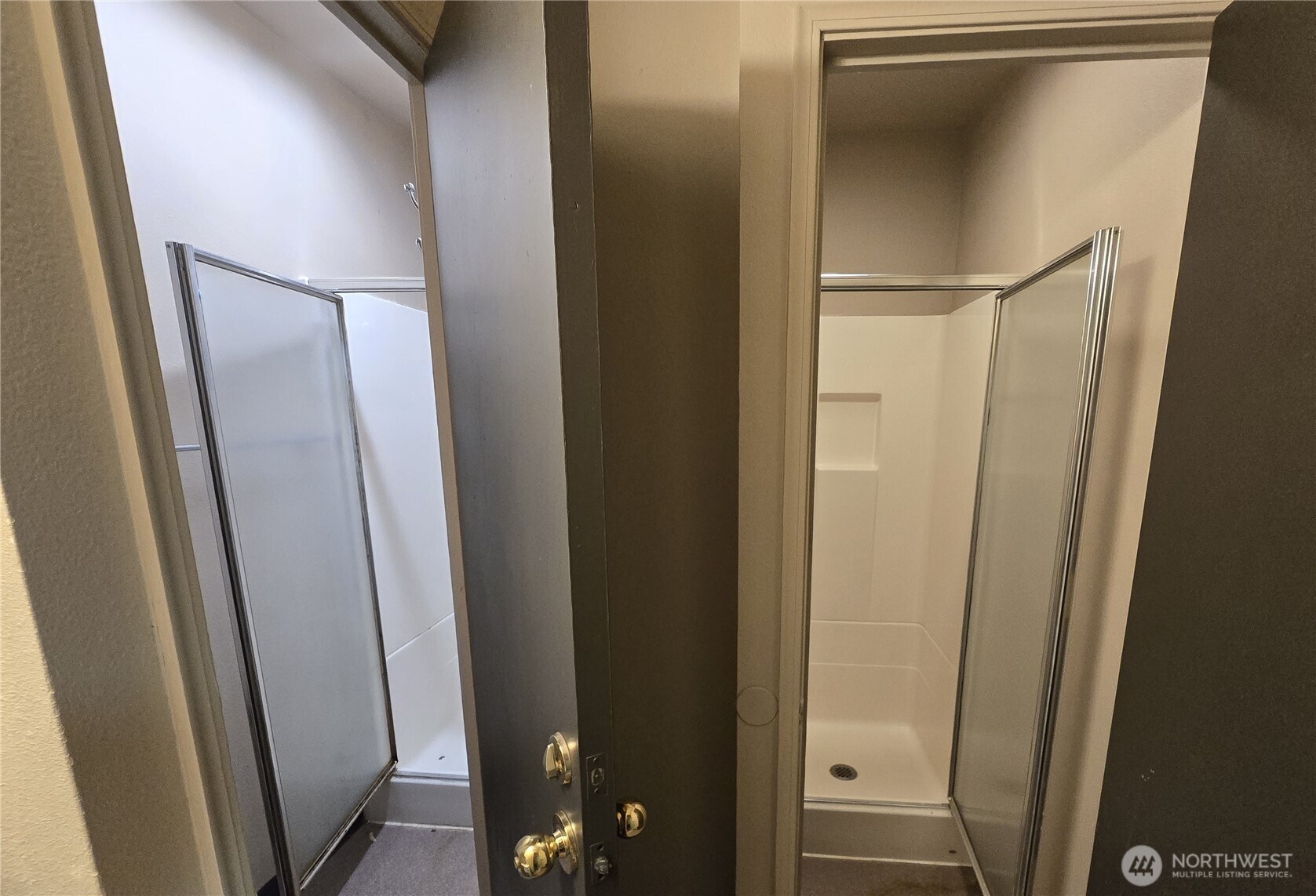 4738 17th Avenue Northeast Seattle, WA 98105 - Photo 16 of 32