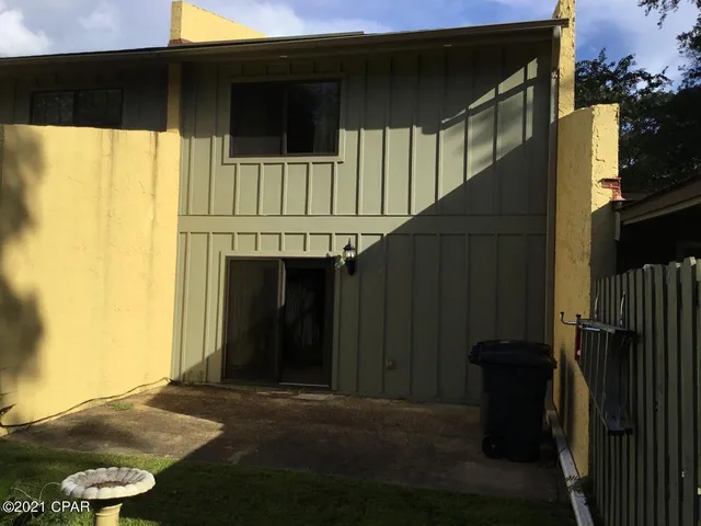 $1,650 | 1025 West 19th Street, Unit 16C, Panama City, FL 32405