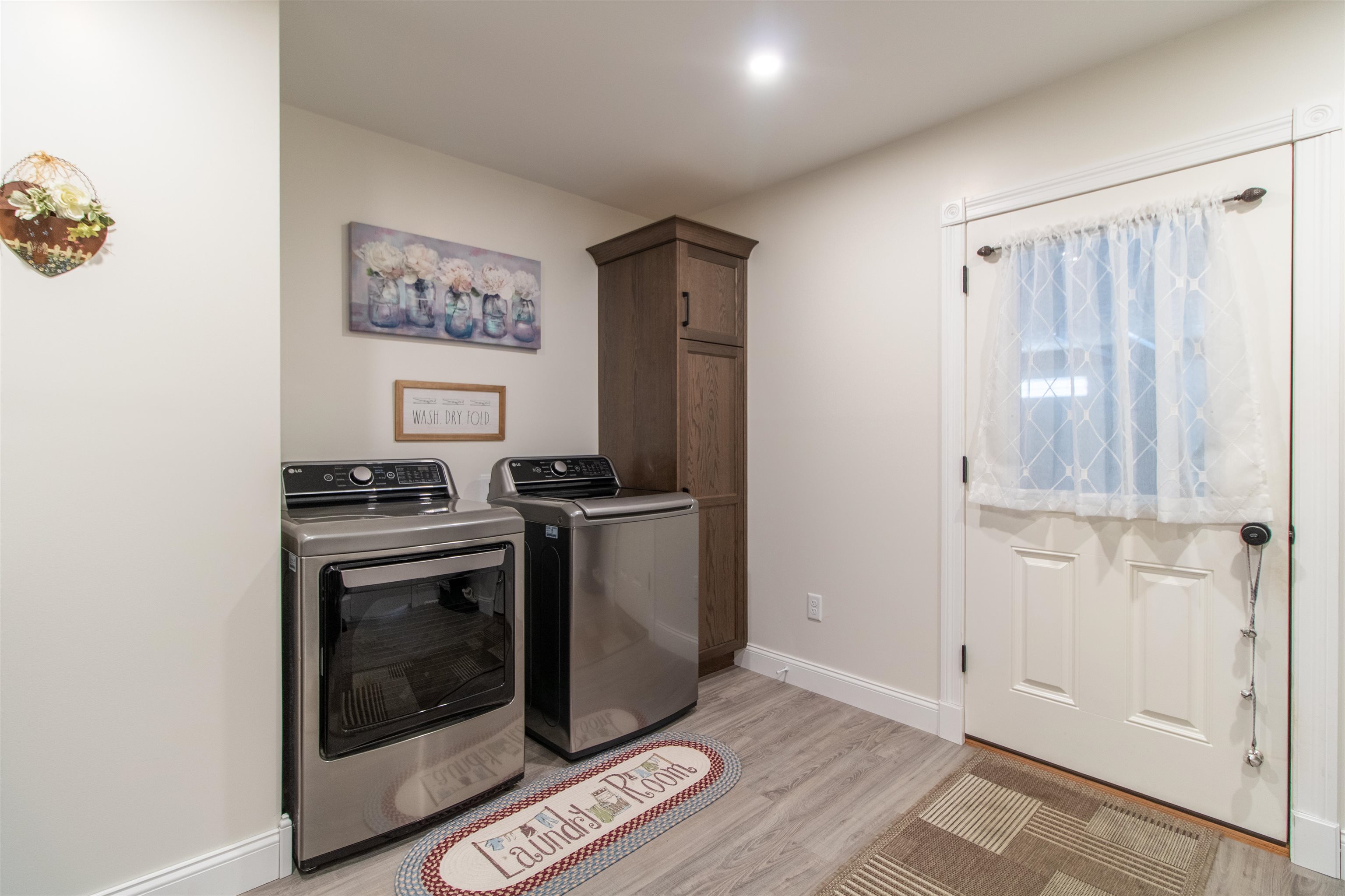 2765 Loop Road Troy, VT 05859 - Photo 15 of 60