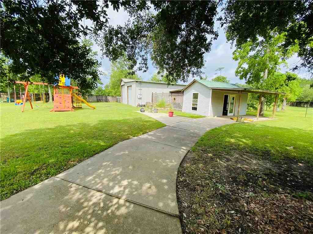 34399 Laurent Road Slidell, LA 70460 - Photo 31 of 39