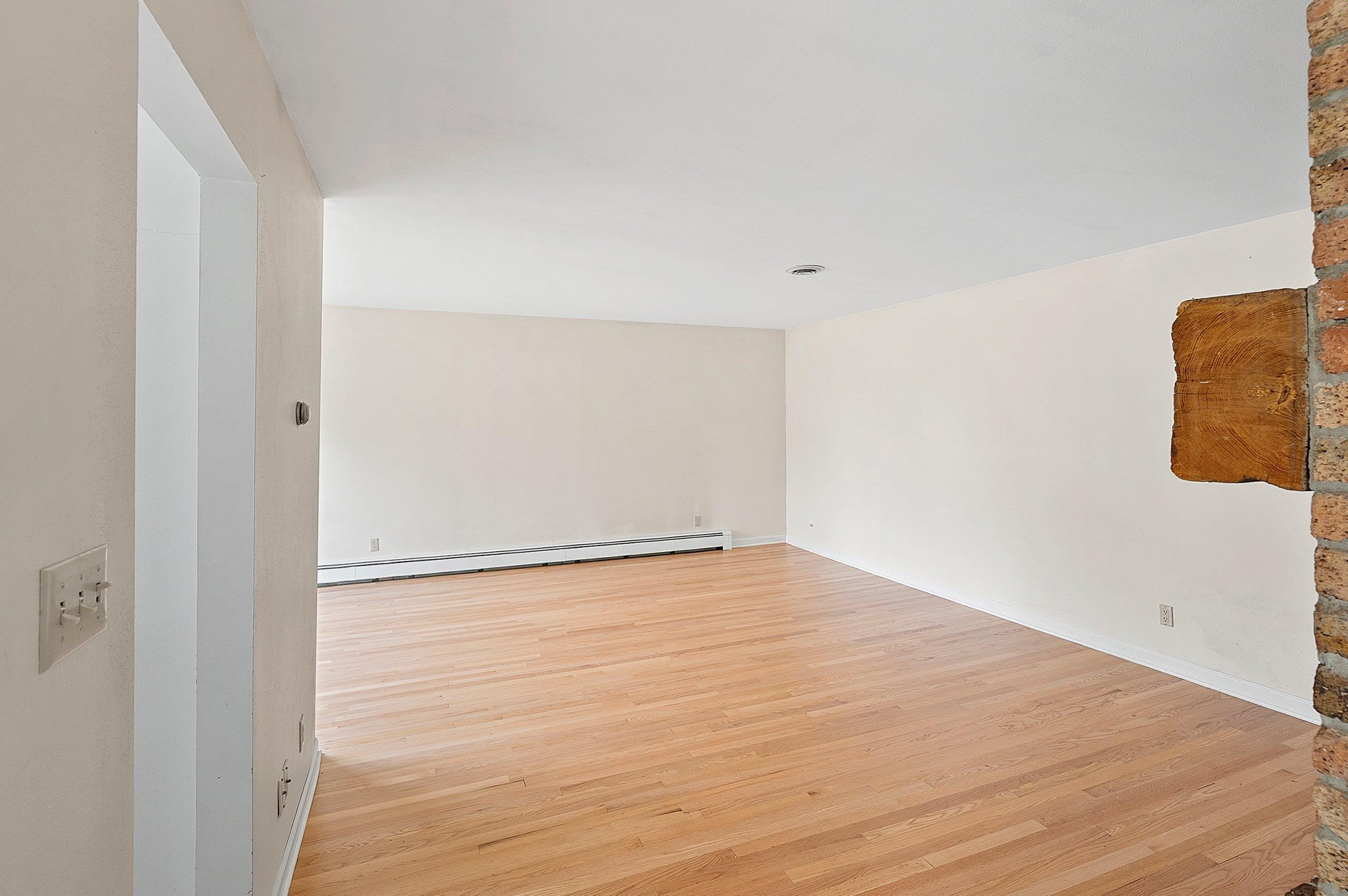 1909 North Nicholas Street Appleton, WI 54914 - Photo 24 of 59