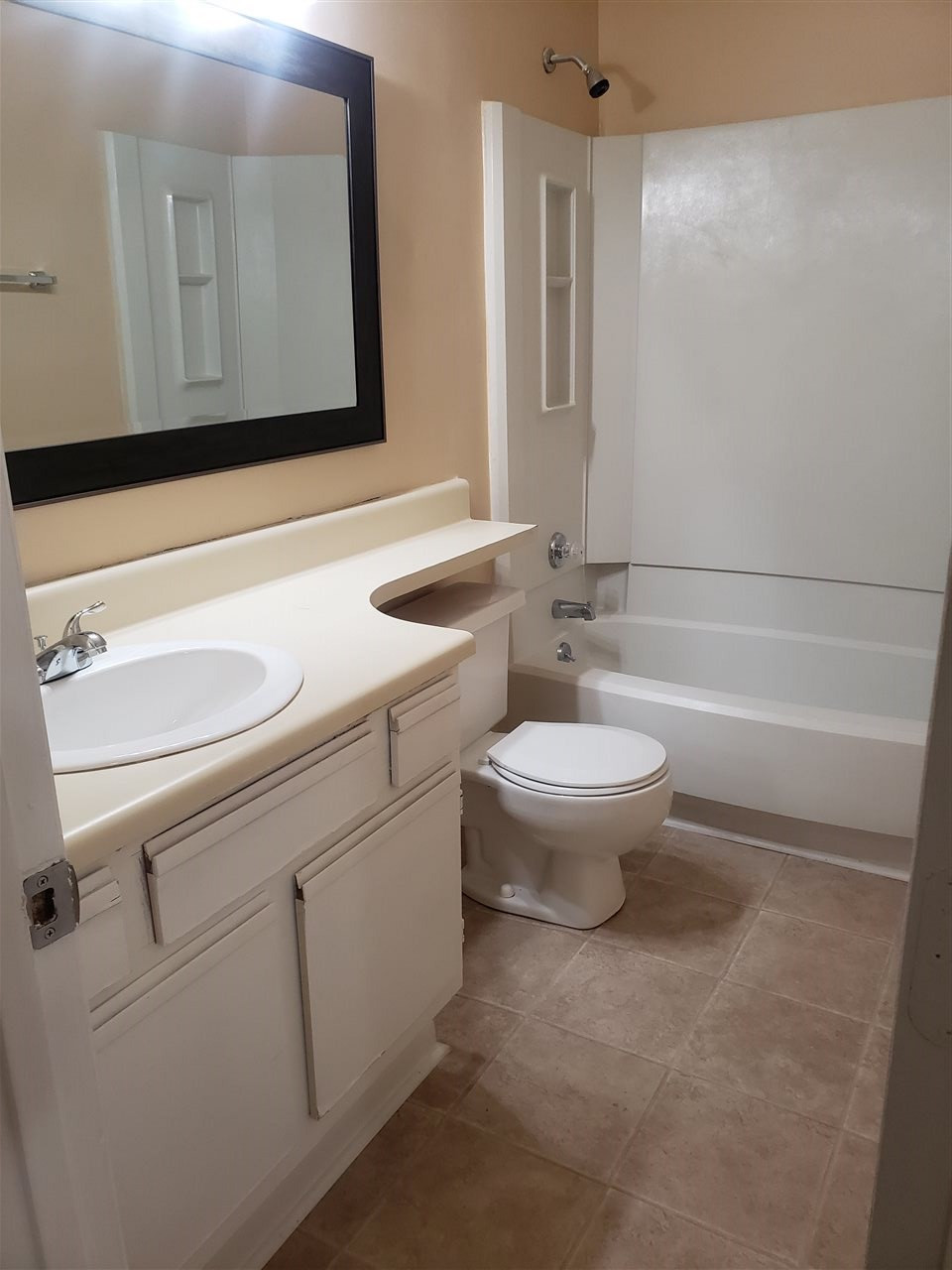5820 Pointer Drive, Unit 101 Raleigh, NC 27609 - Photo 15 of 23 Photo 15