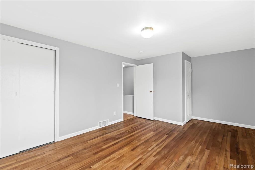 1858 Graefield Road Birmingham, MI 48009 - Photo 4 of 35