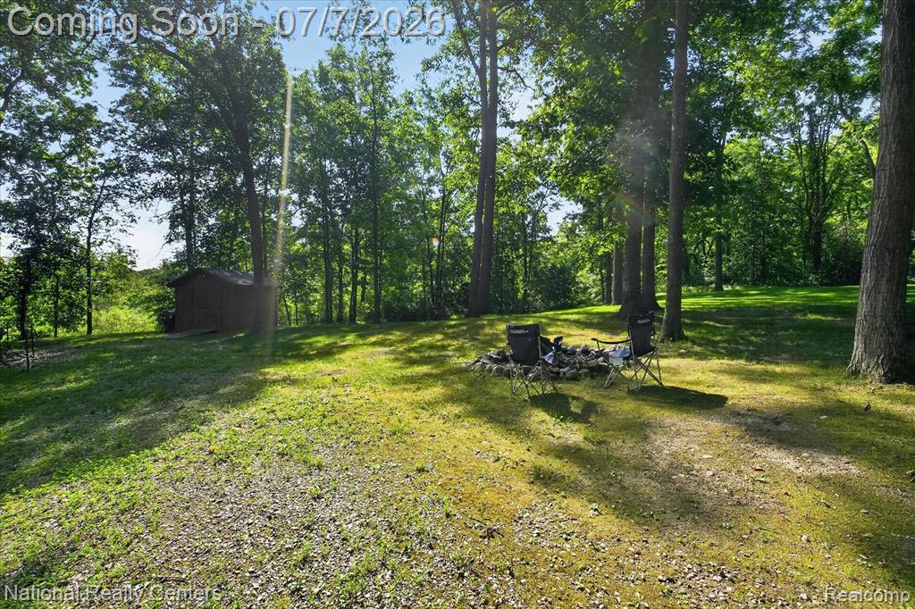 12426 Shaffer Road Davisburg, MI 48350 - Photo 35 of 42