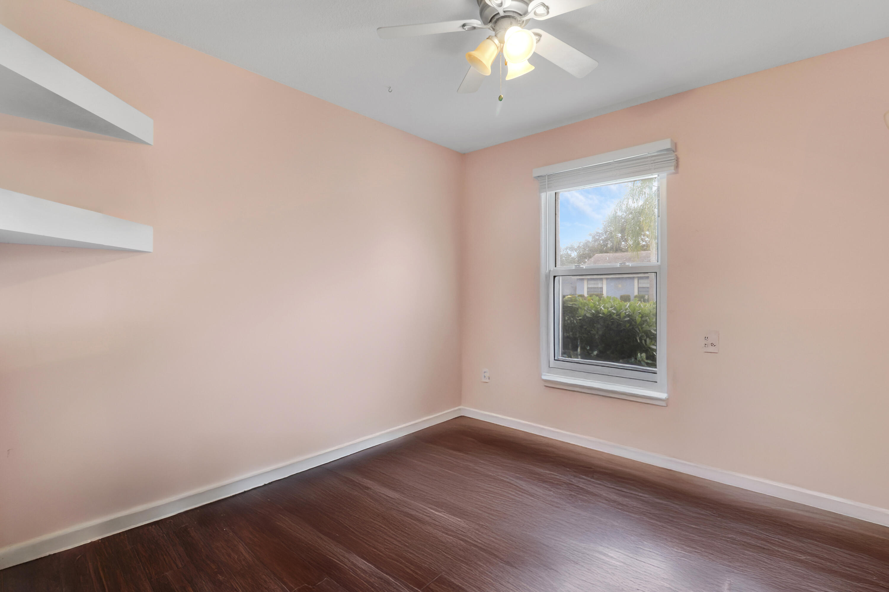 124 Rosewood Circle Jupiter, FL 33458 - Photo 11 of 15 Bedroom 2
