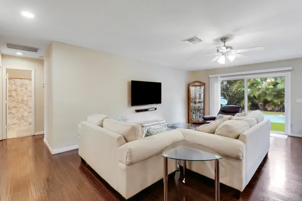 $514,000 | 124 Rosewood Circle, Jupiter, FL 33458