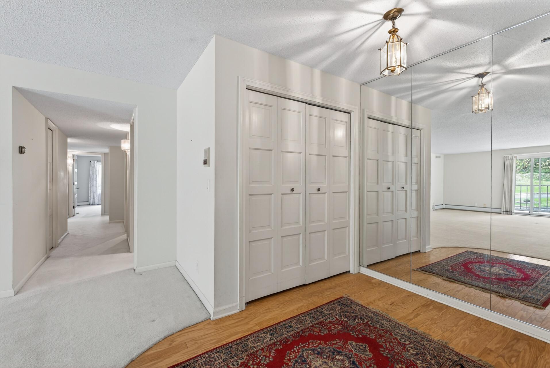 5601 Dewey Hill Road, Unit 119 Edina, MN 55439 - Photo 8 of 69 Gallery Image 8