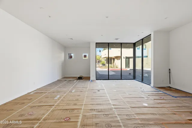 $1,217,000 | 6525 East Cave Creek Road, Unit 105, Cave Creek, AZ 85331