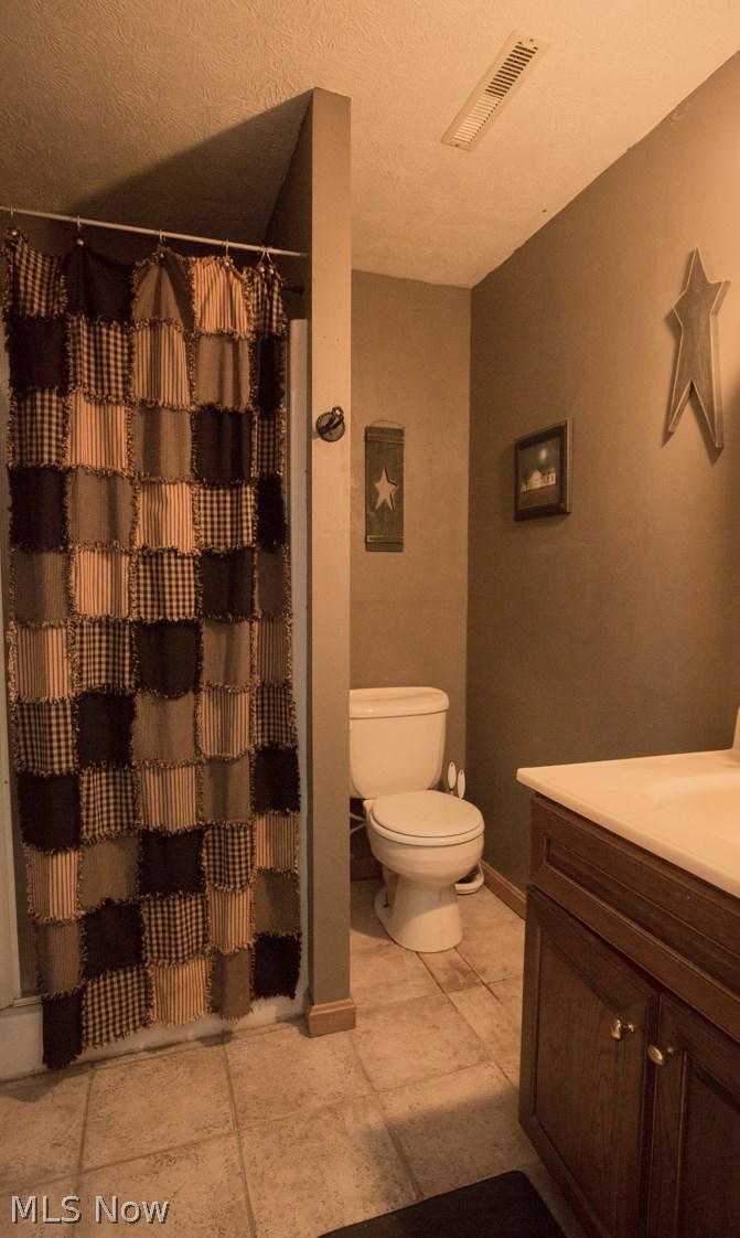 1053 Valley Road Salem, OH 44460 - Photo 14 of 17 Gallery Image 14