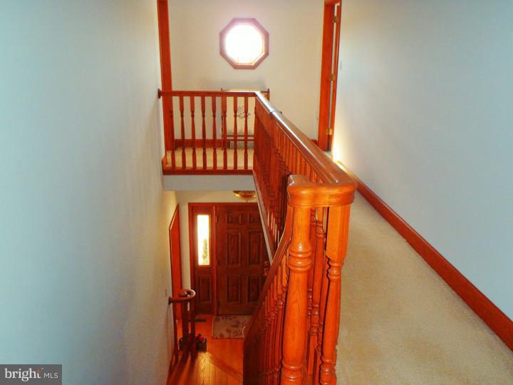 241 School Road Myerstown, PA 17067 - Photo 16 of 25 Hallway