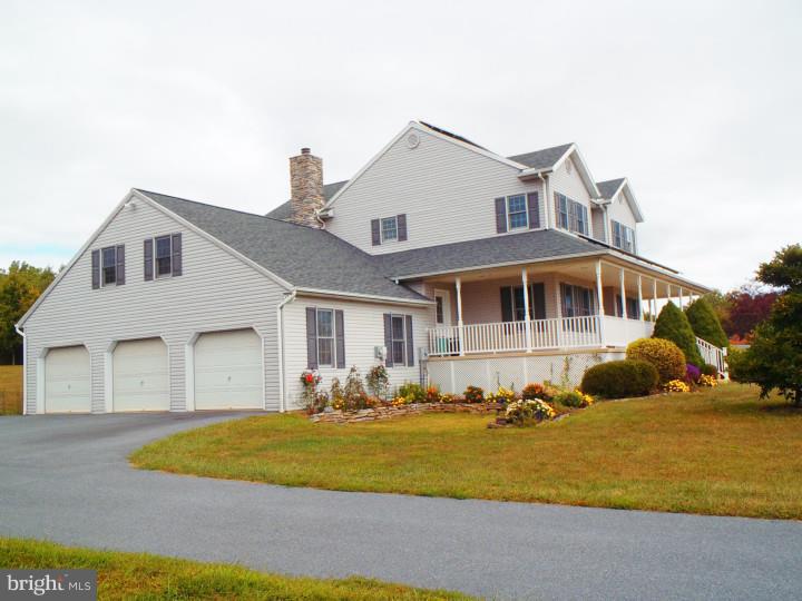 241 School Road Myerstown, PA 17067 - Photo 4 of 25 Exterior Side