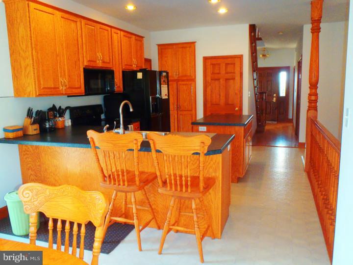 241 School Road Myerstown, PA 17067 - Photo 8 of 25 Kitchen