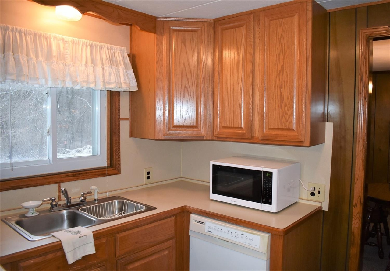 5211 Bemis Road Ypsilanti, MI 48197 - Photo 7 of 39