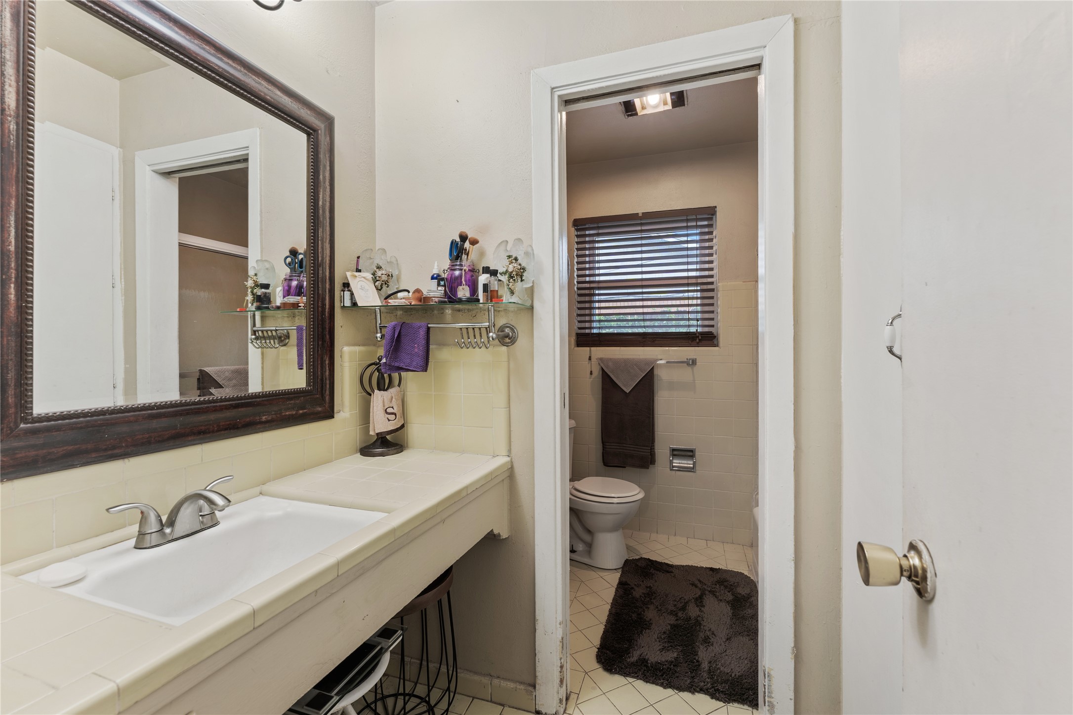 9934 Aves Street Houston, TX 77034 - Photo 6 of 11 Bathroom