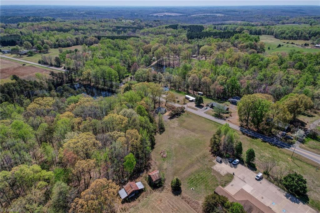 3146 Law Road Pelham, NC 27311 - Photo 38 of 40