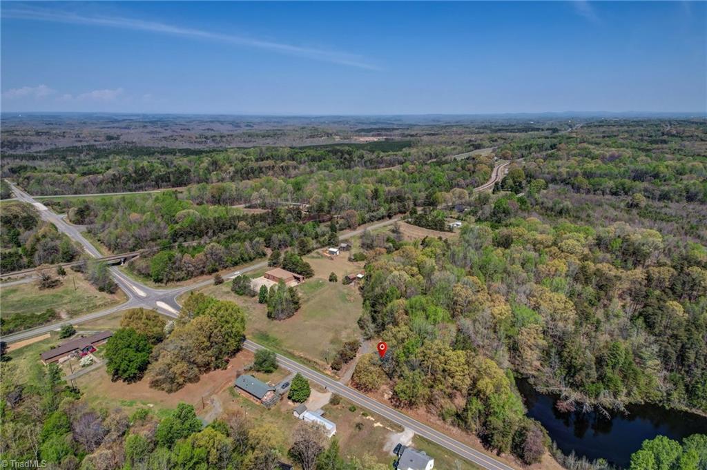 3146 Law Road Pelham, NC 27311 - Photo 6 of 40