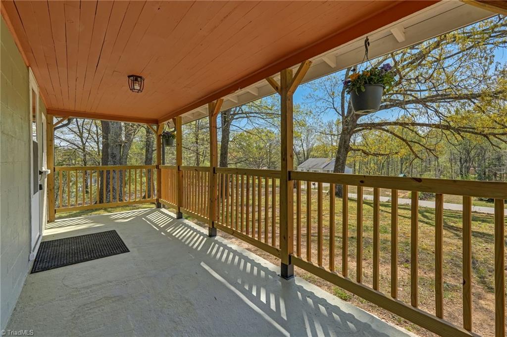 3146 Law Road Pelham, NC 27311 - Photo 9 of 40