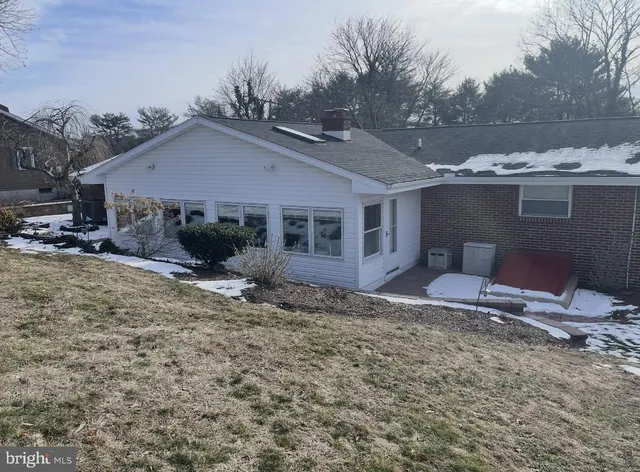 $299,900 | 11 Bryn Mawr Avenue, Pottsville, PA 17901