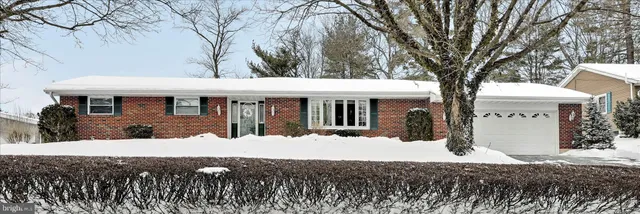 $299,900 | 11 Bryn Mawr Avenue, Pottsville, PA 17901