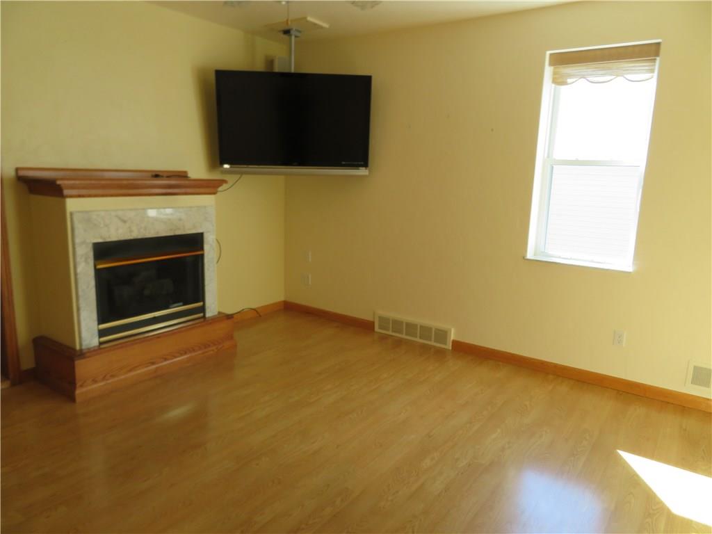 110 Raymond Road Leechburg, PA 15656 - Photo 11 of 23 Gallery Image 11