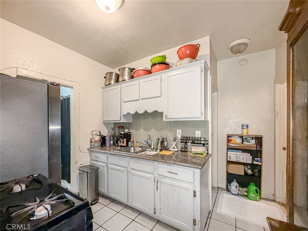 1403 Lemon Avenue Long Beach, CA 90813 - Photo 24 of 64