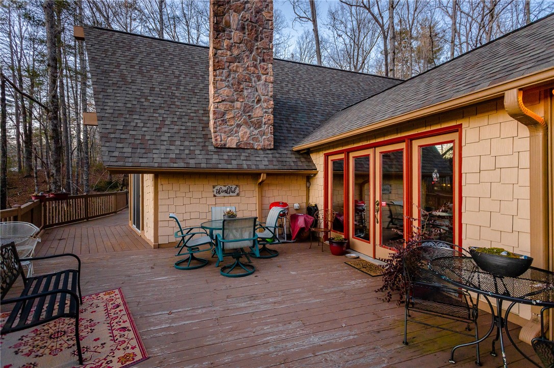110 Wren Road Mountain Rest, SC 29664 - Photo 4 of 43 Gallery Image 4