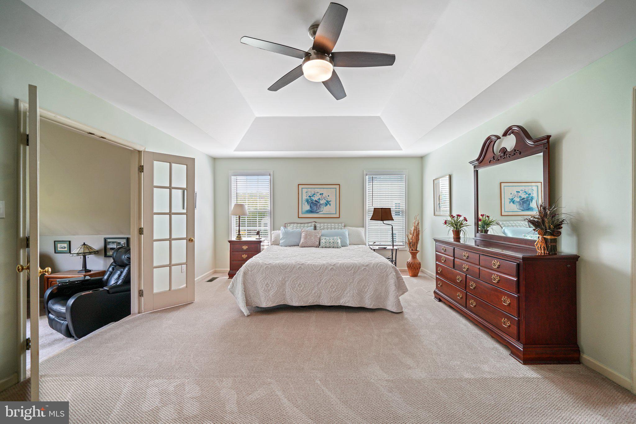 14 Clover Mill Lane Malvern, PA 19355 - Photo 40 of 93 Primary Bedroom w/tray ceiling