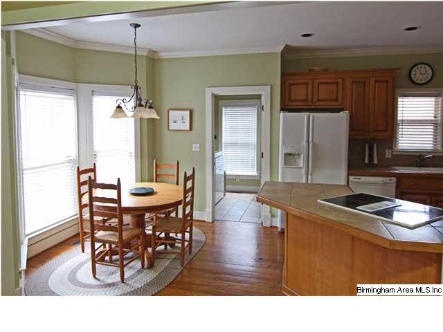 810 Hickory Valley Road Trussville, AL 35173 - Photo 5 of 21