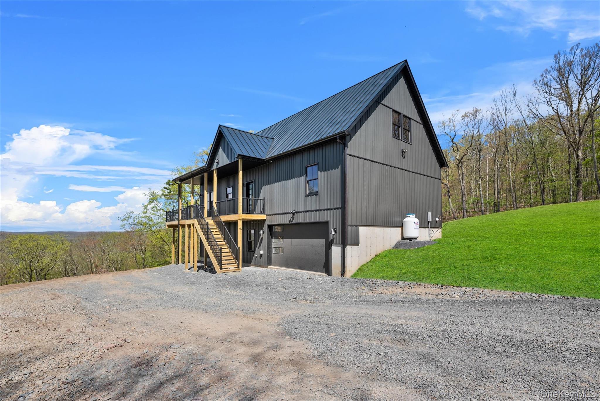 98 Fox Hill Road Wallkill, NY 12589 - Photo 8 of 49 Gallery Image 8