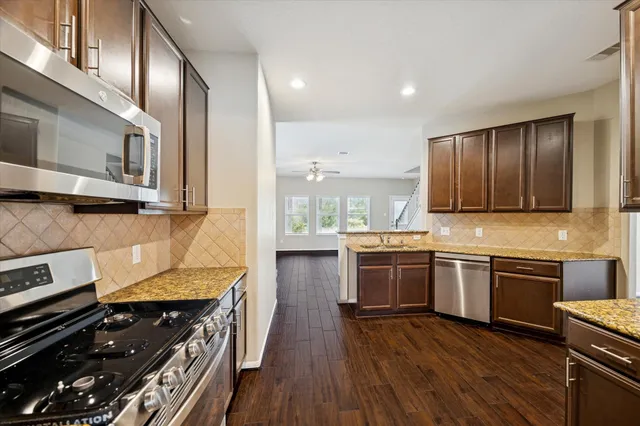 $3,500 | 15326 Knotty Chestnut Street, Cypress, TX 77429