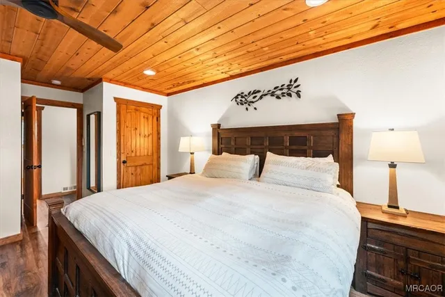 $899,000 | 1118 Elmwood Place, Big Bear City, CA 92314