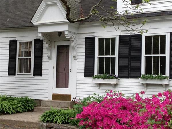 212 South Road Pepperell, MA 01463 - Photo 22 of 22 a front view of a house