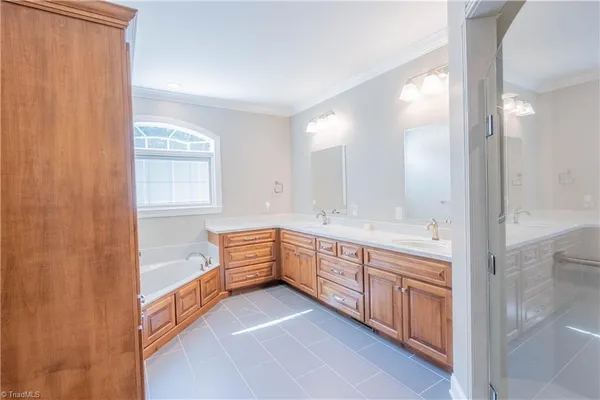 $2,499,000 | 368 Oak Hill Drive, Cana, VA 24317